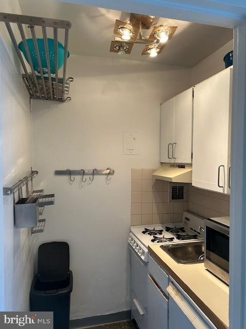1111 Arlington Blvd #537 Property Photo 2