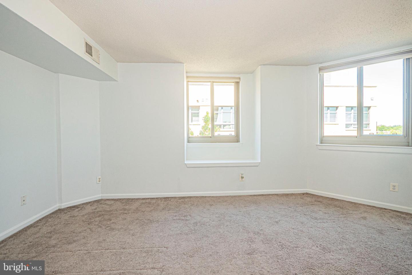 1024 N Utah St #721 Property Photo 30