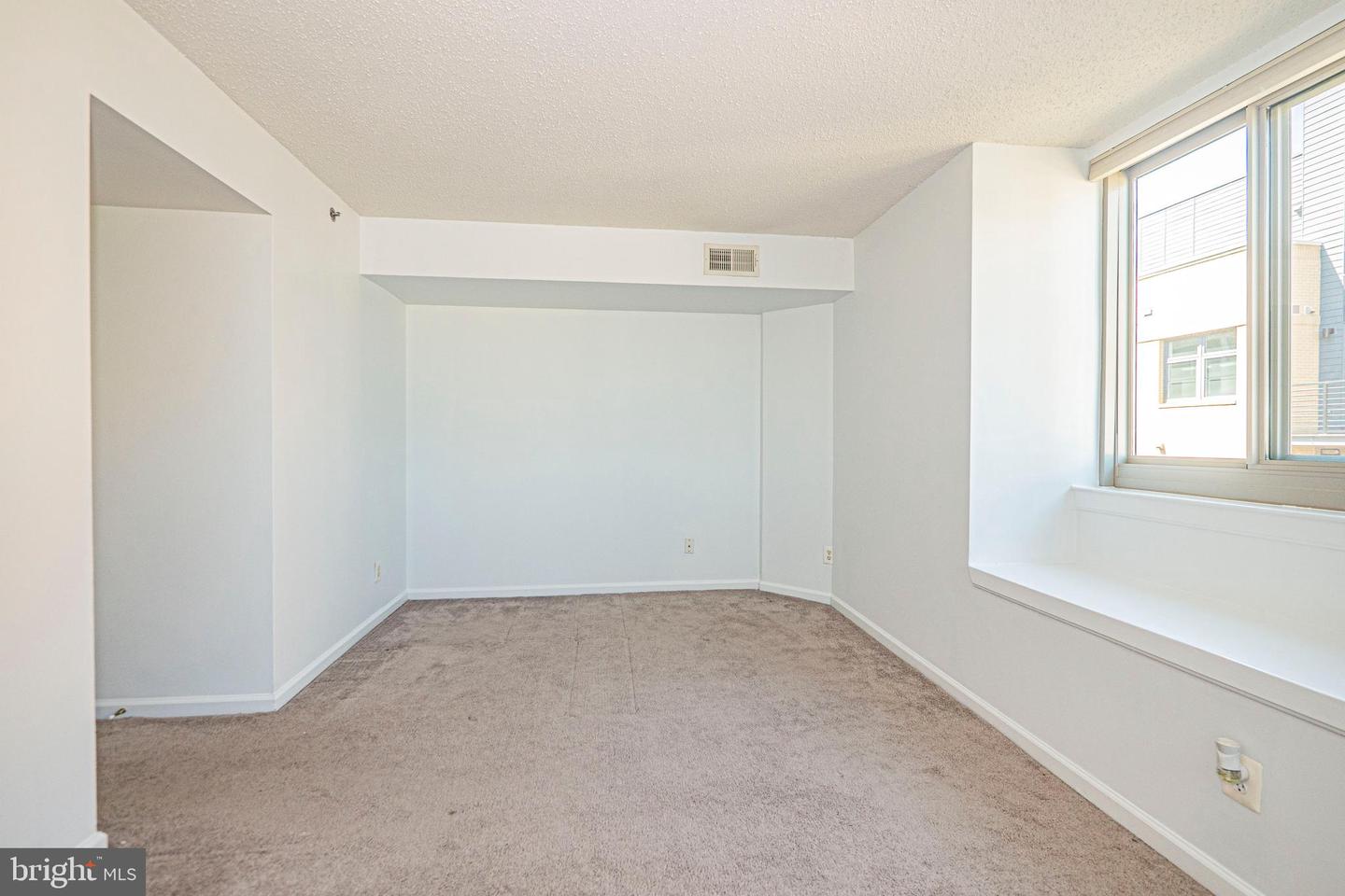 1024 N Utah St #721 Property Photo 32