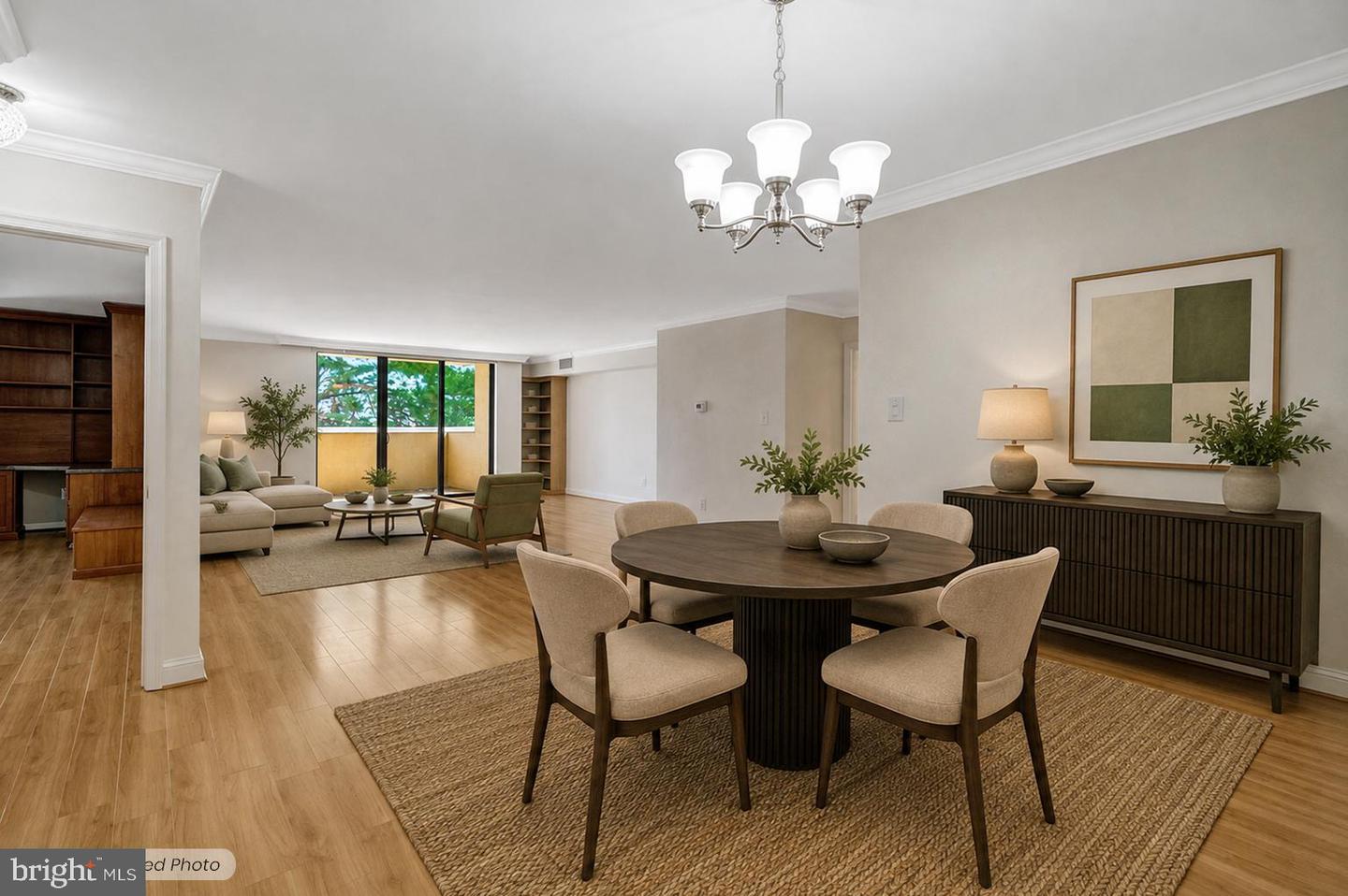 1101 S Arlington Ridge Rd #304 Property Photo 6