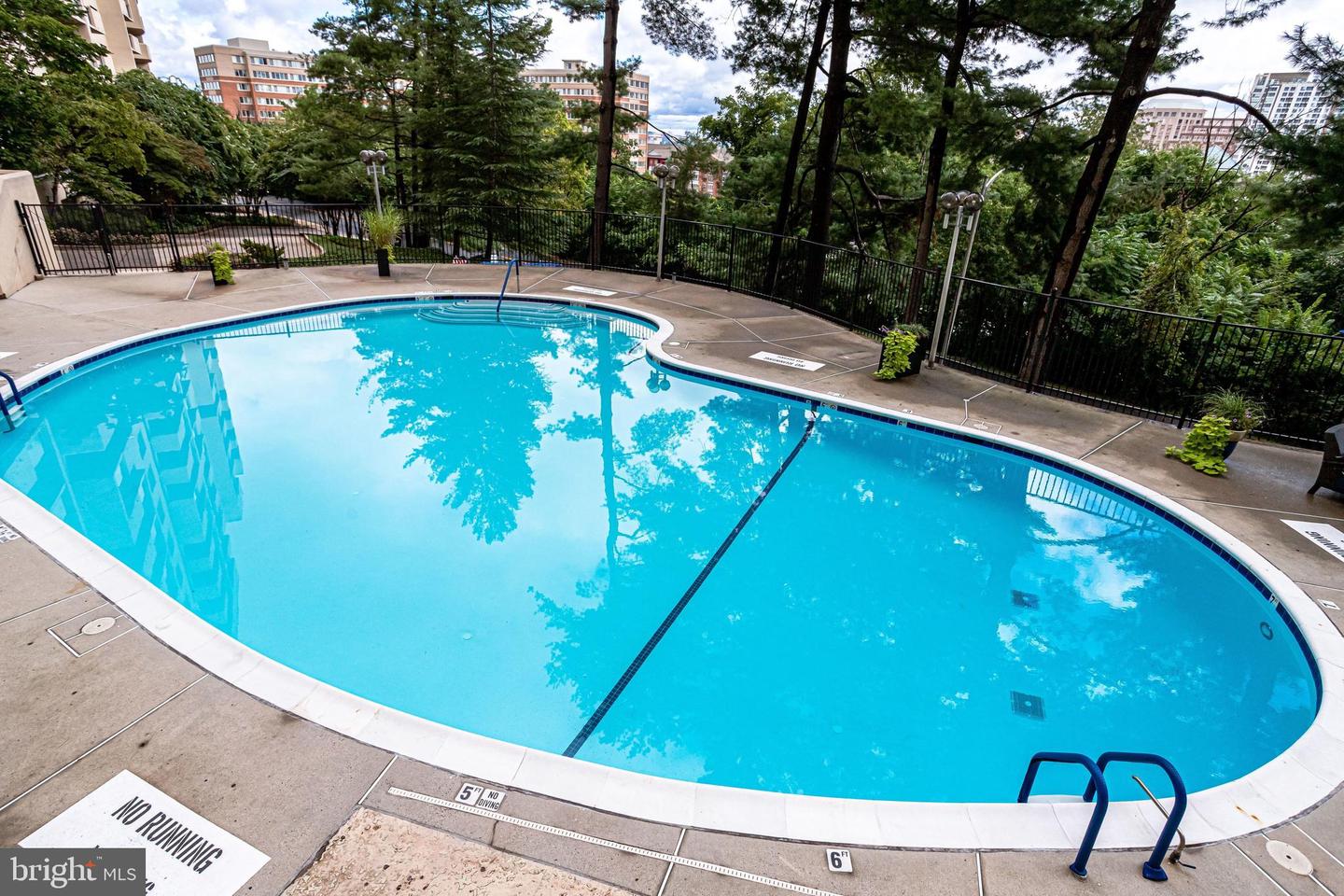 1101 S Arlington Ridge Rd #304 Property Photo 60