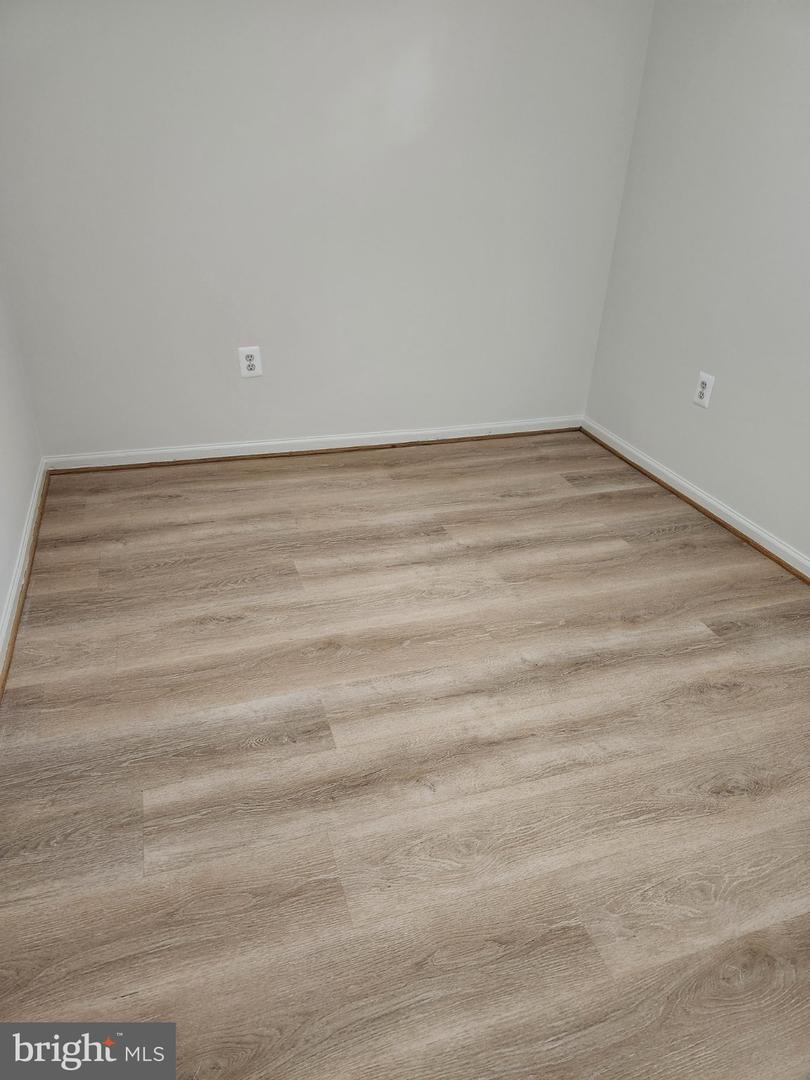 2440 S Walter Reed Dr #b Property Photo 16