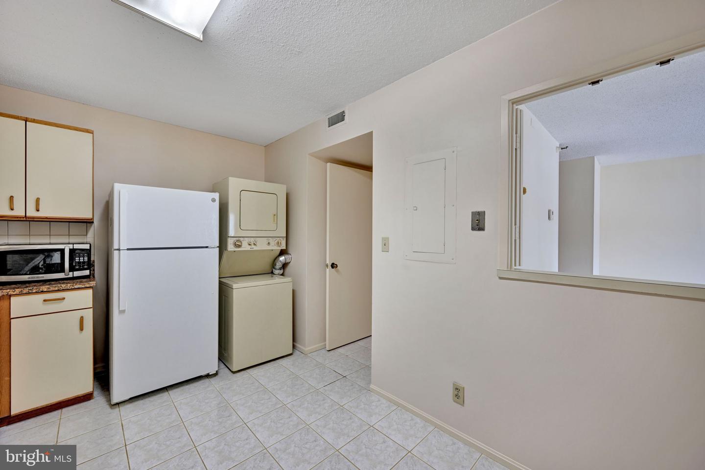 1600 N Oak St #1429 Property Photo 18