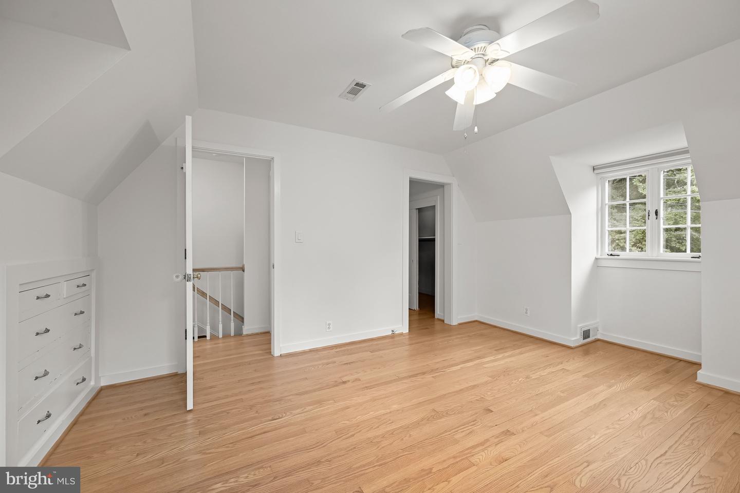 3030 N Quincy St Property Photo 23