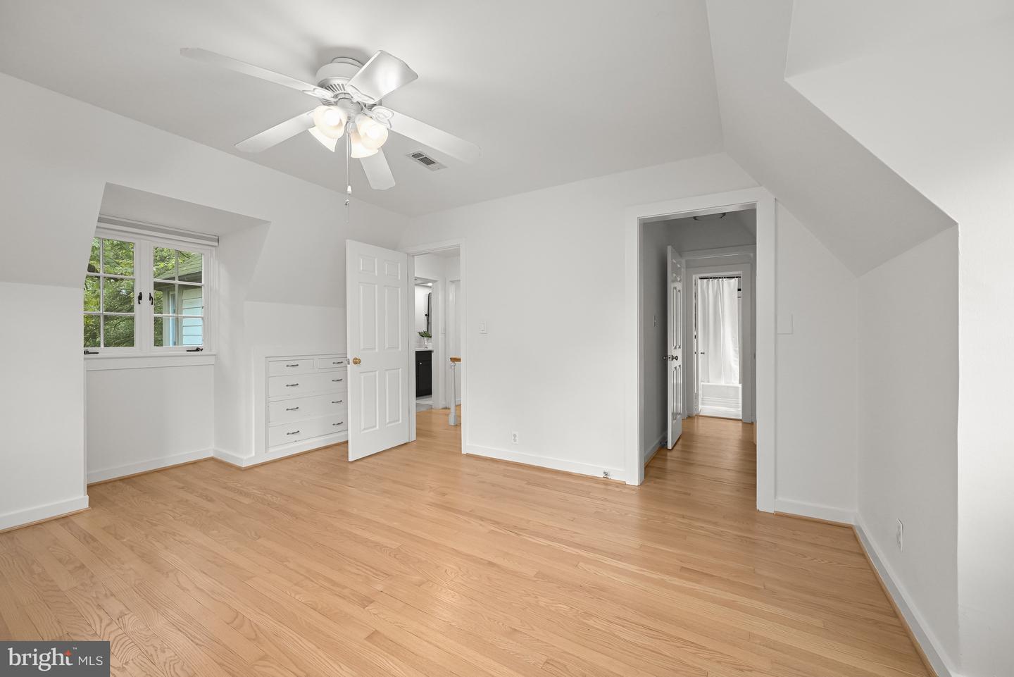 3030 N Quincy St Property Photo 24