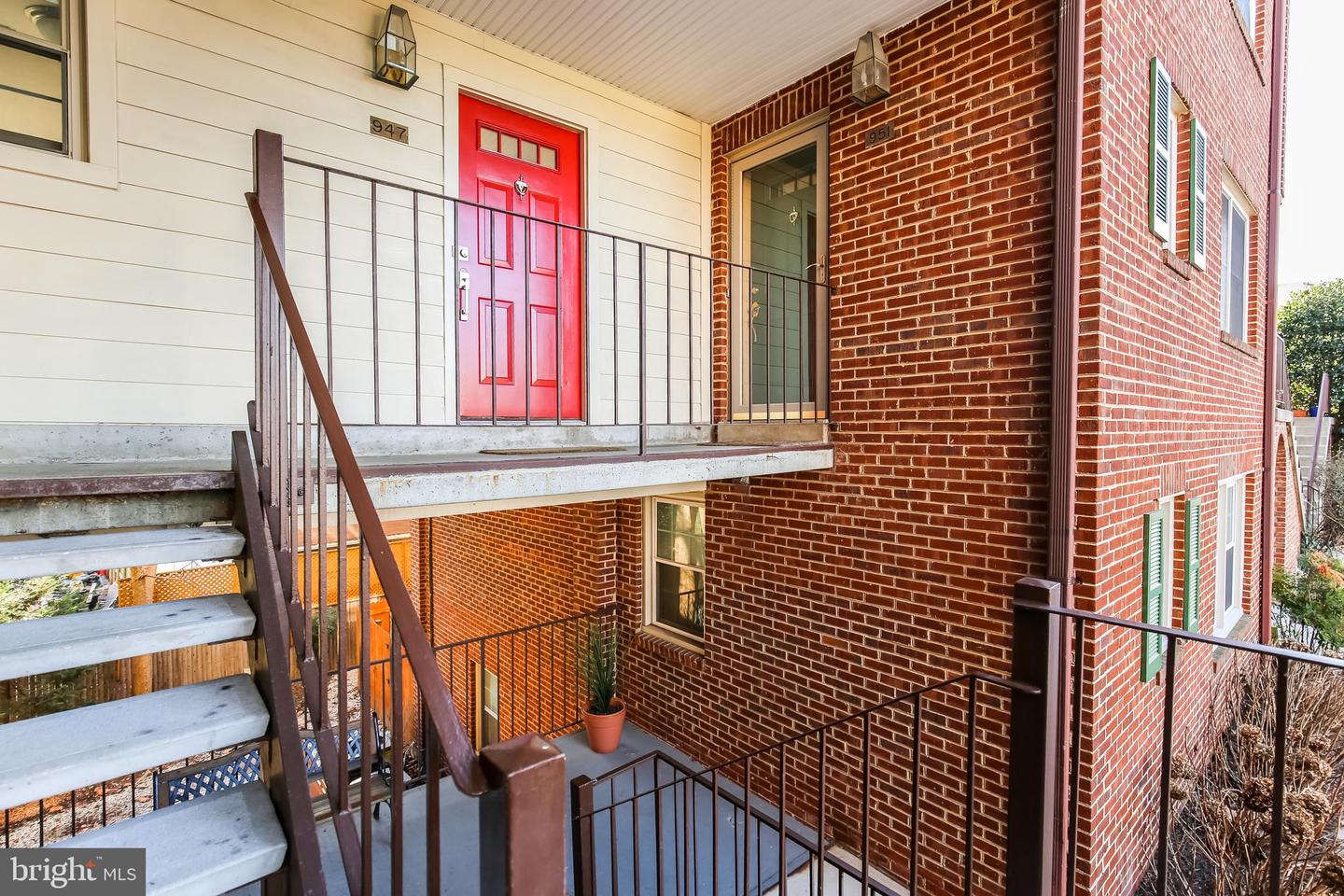 947 S Scott St Property Photo 19