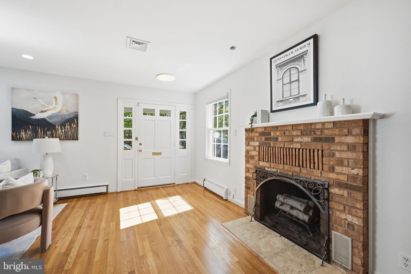 1504 N Highland St Property Photo 4