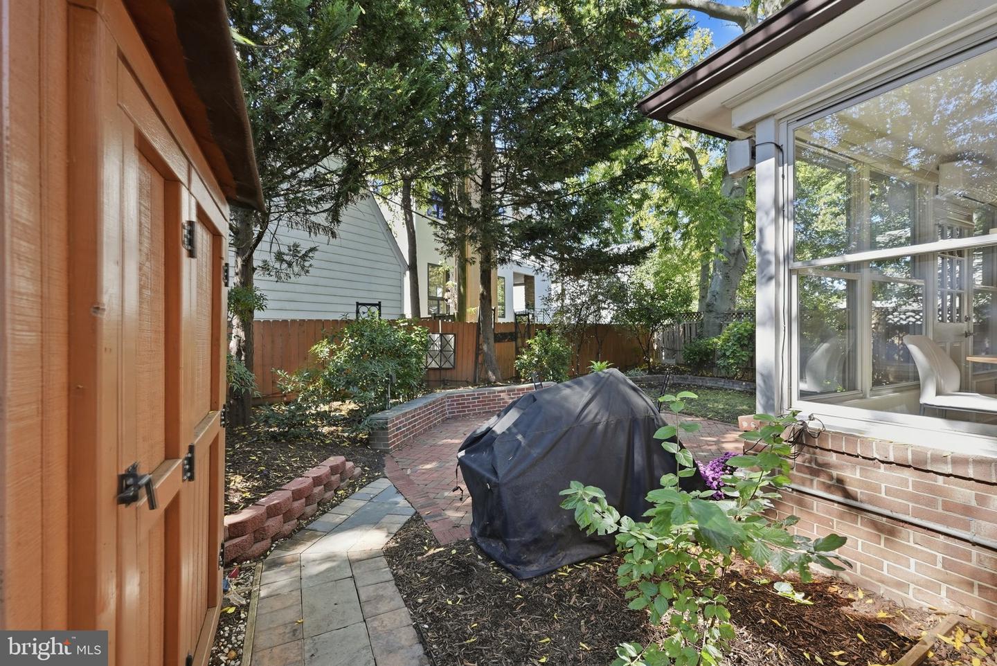1504 N Highland St Property Photo 50