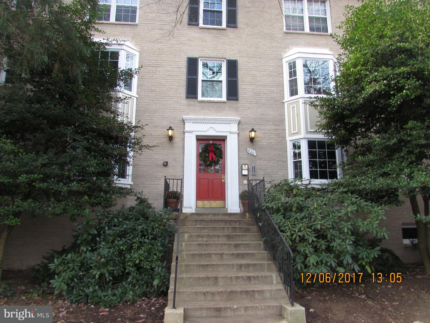 808 S Arlington Mill Dr #303 Property Photo 1