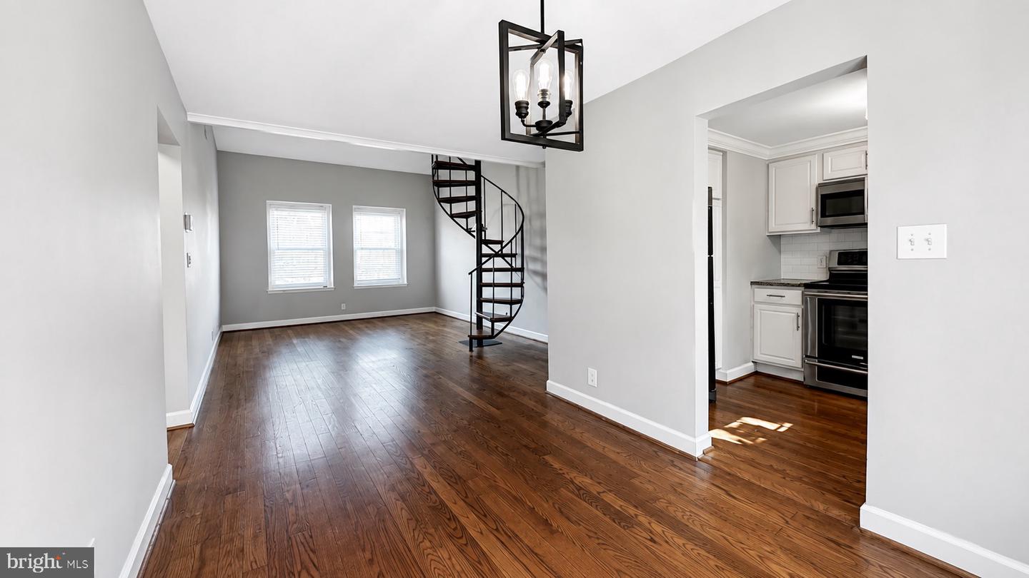 4814 30th St S #c2 Property Photo 11