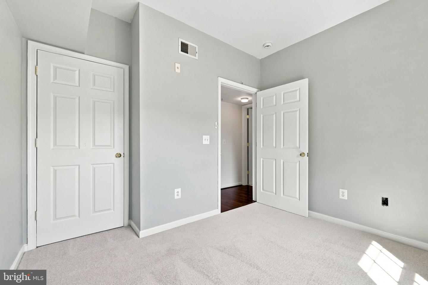 2912 17th St S #302 Property Photo 21