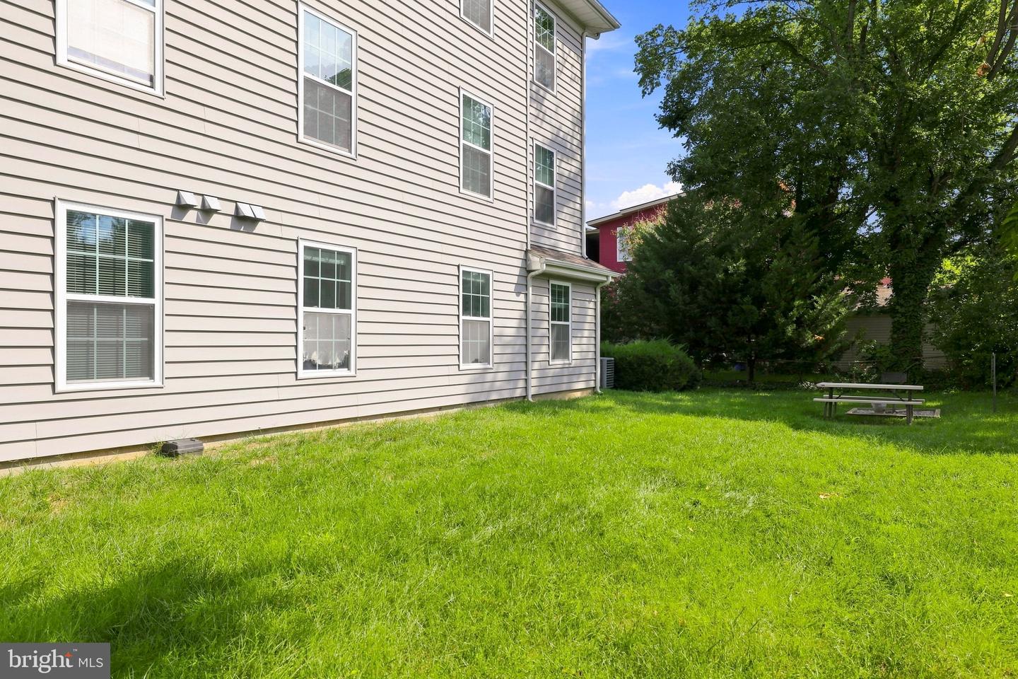 2912 17th St S #302 Property Photo 27