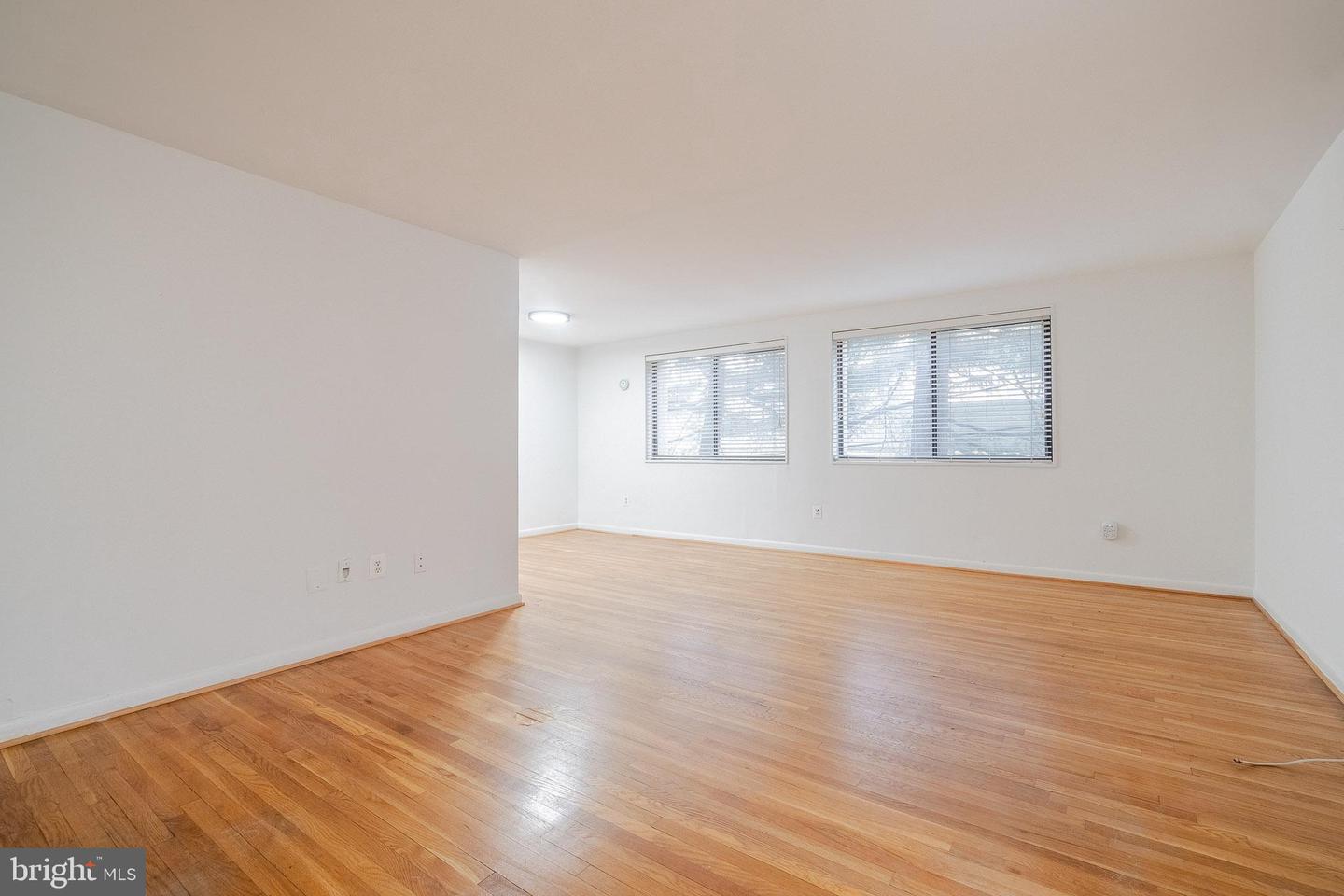 2016 N Adams St #204 Property Photo 6