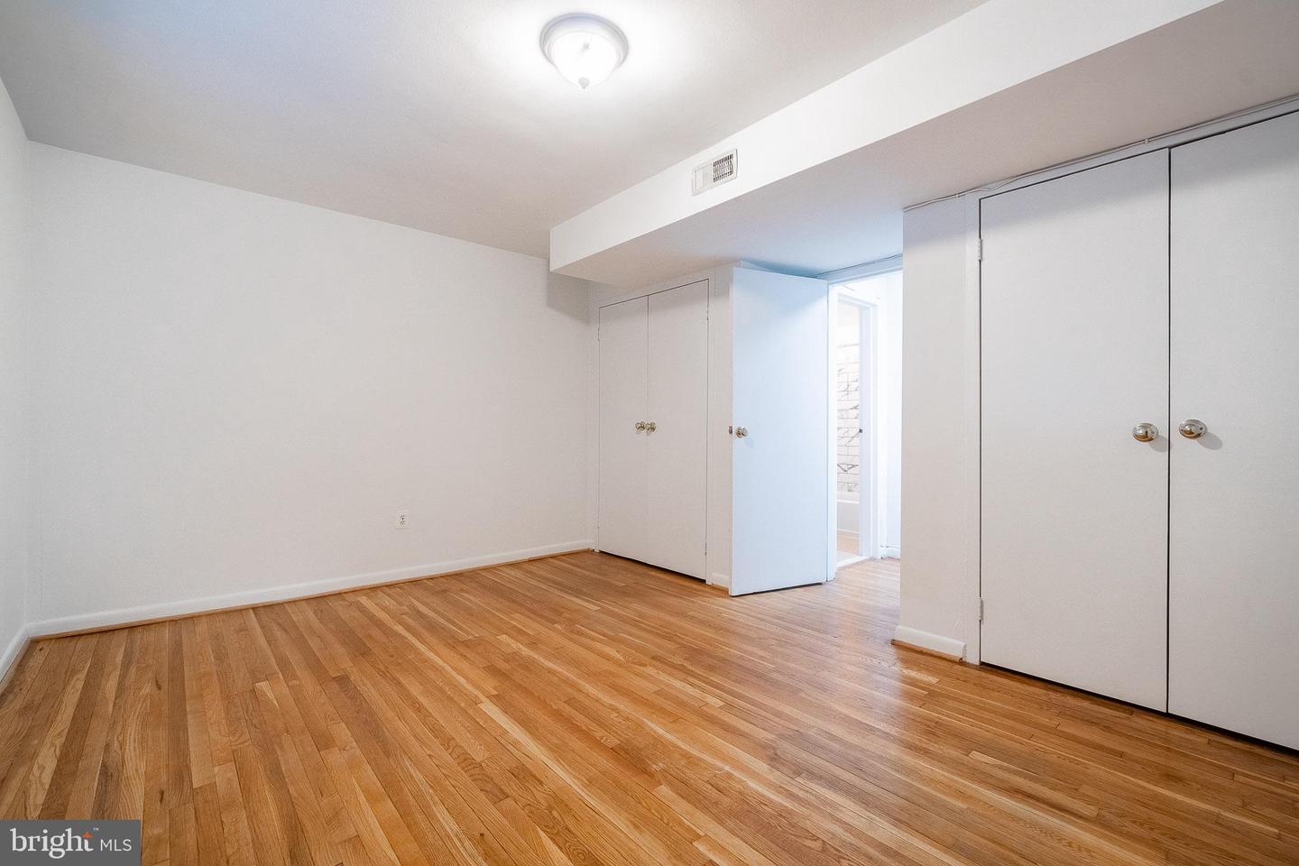 2016 N Adams St #204 Property Photo 15