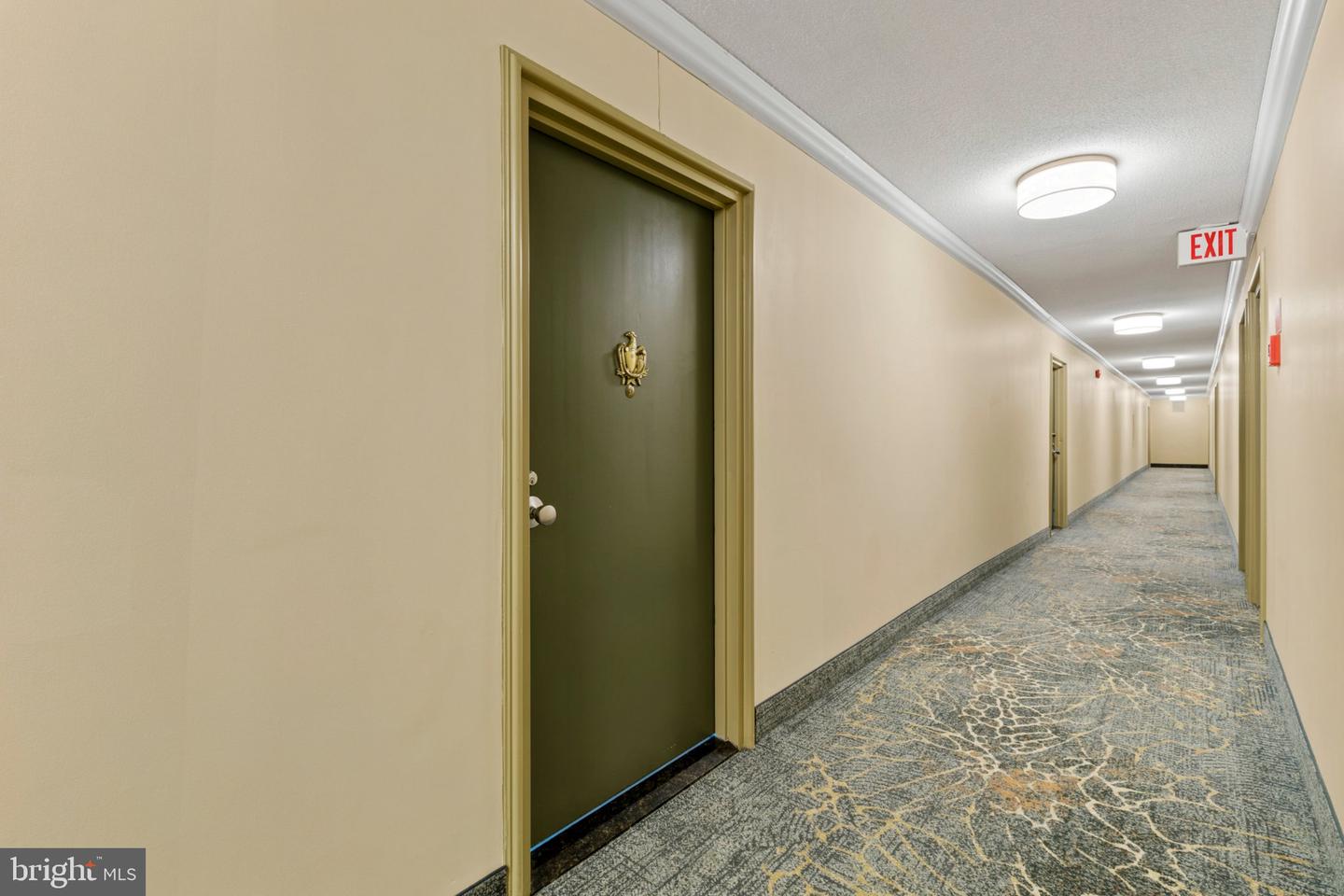 4501 Arlington Blvd #611 Property Photo 6