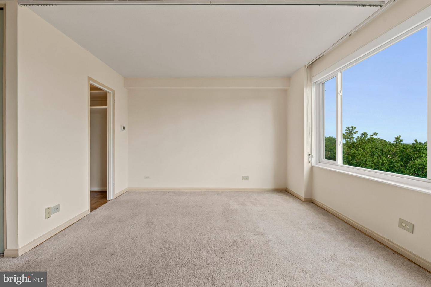 4501 Arlington Blvd #611 Property Photo 15