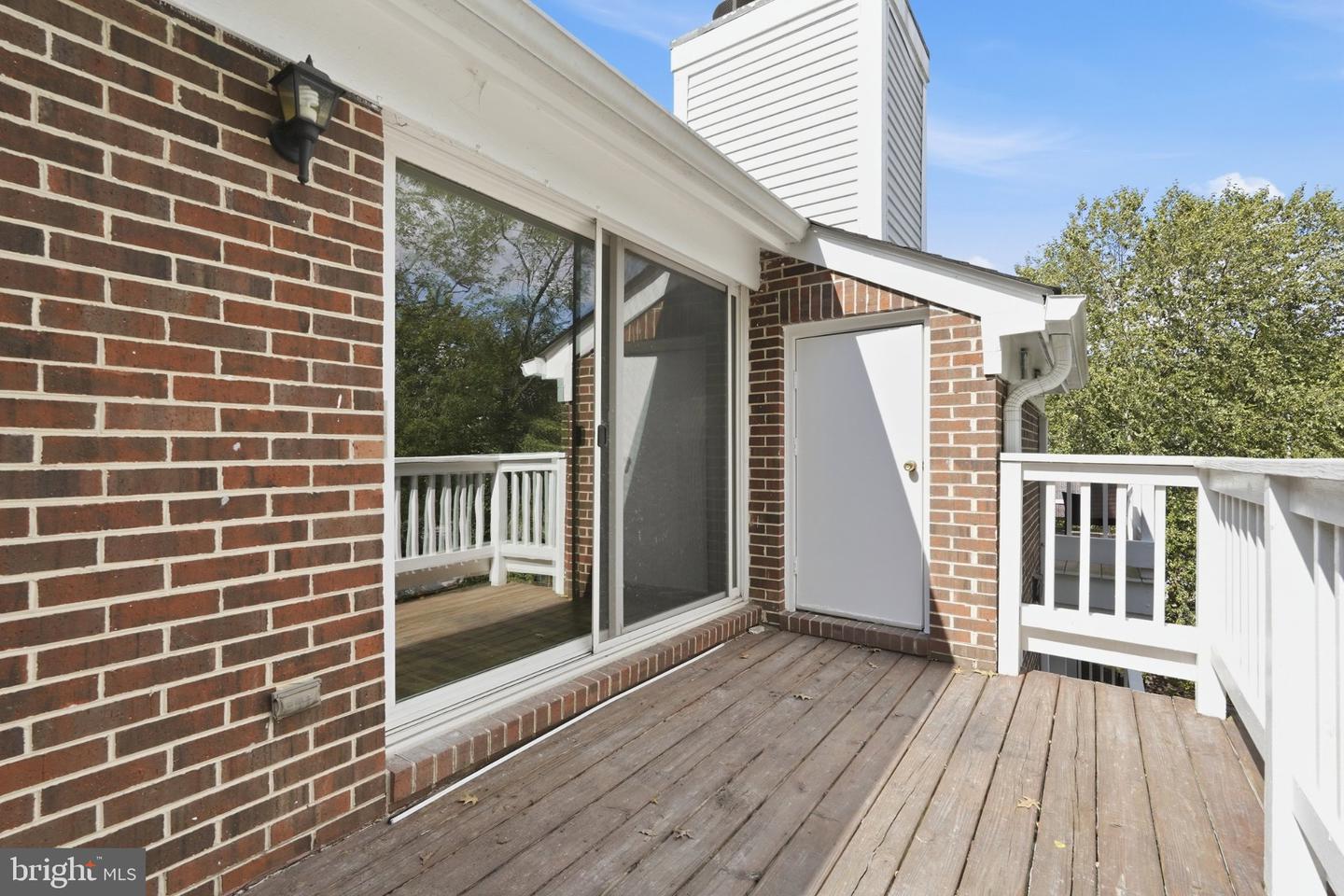 2614 S Arlington Mill Dr #f Property Photo 19