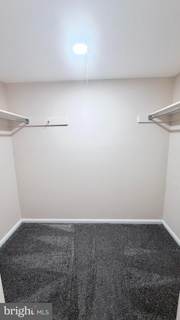 1300 Army Navy Dr #218 Property Photo 6