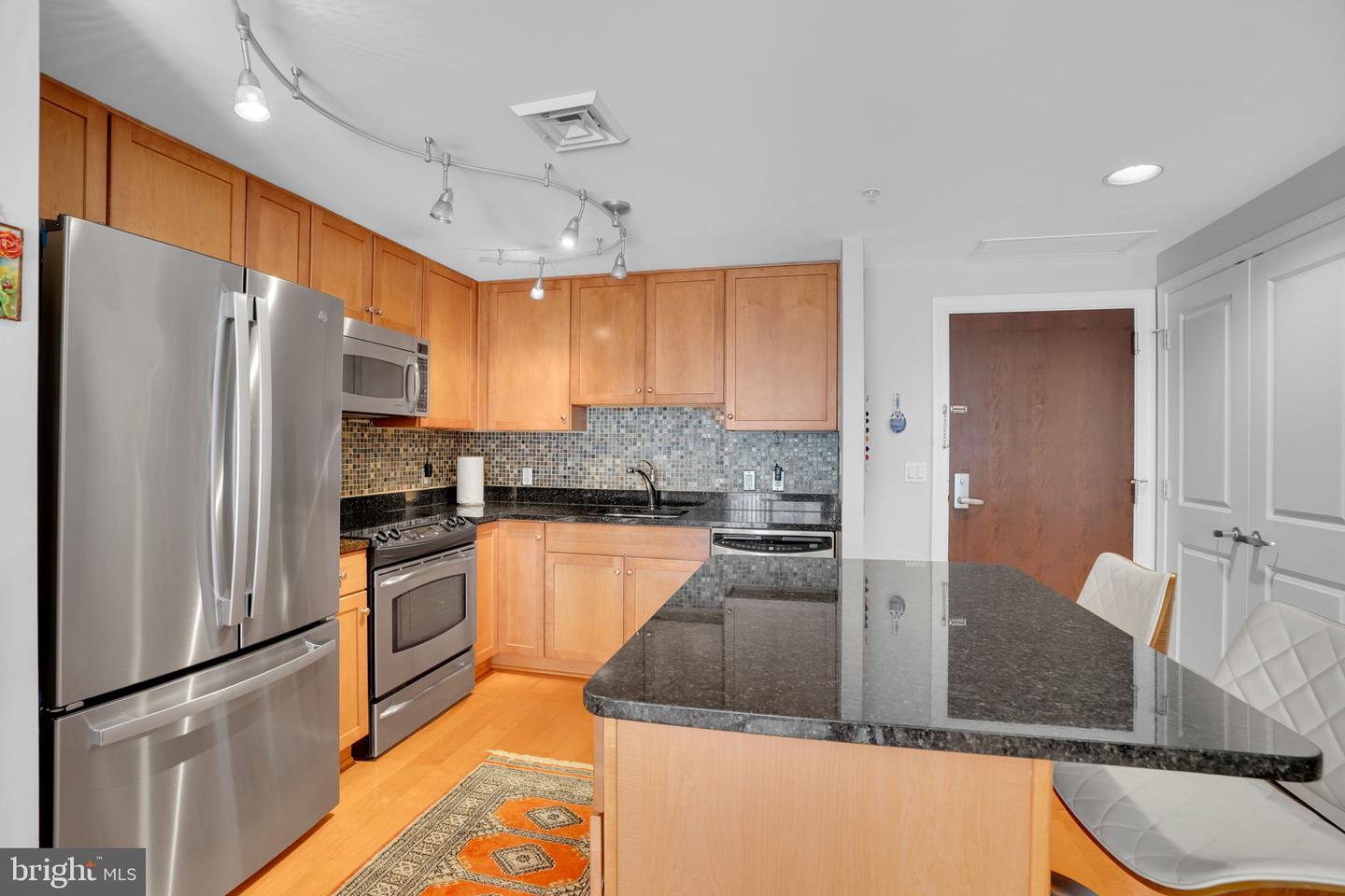 1020 Highland St N #707 Property Photo 1