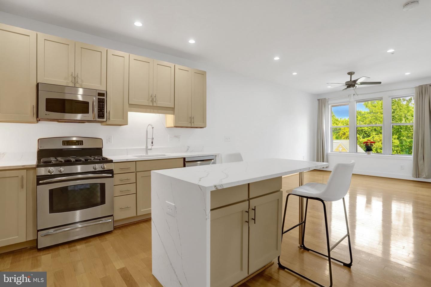 1800 Wilson Blvd #330 Property Photo 13