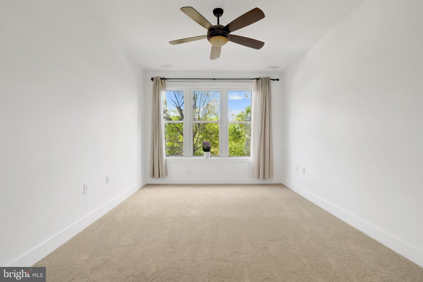 1800 Wilson Blvd #330 Property Photo 28