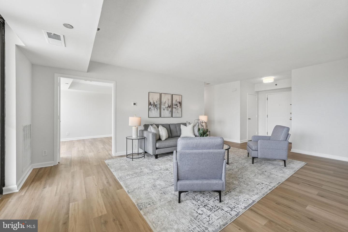 1805 Crystal Dr #912s Property Photo 12