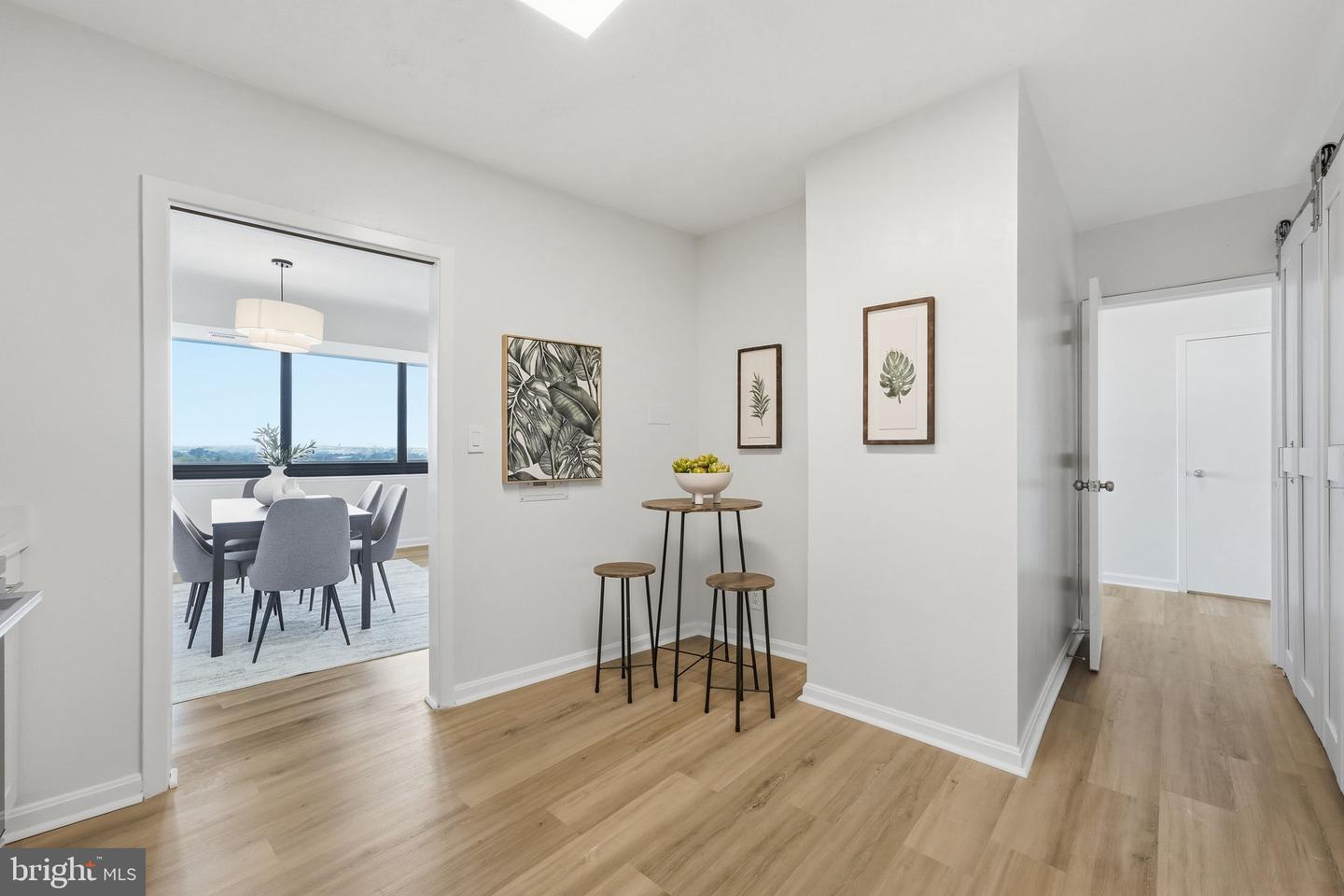 1805 Crystal Dr #912s Property Photo 16