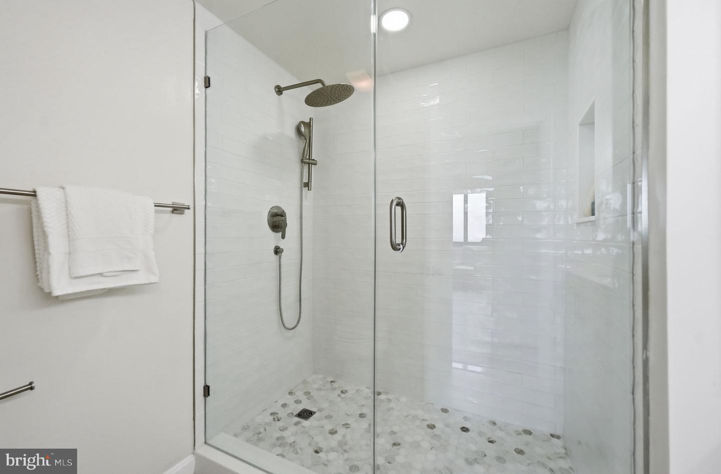 1805 Crystal Dr #912s Property Photo 22