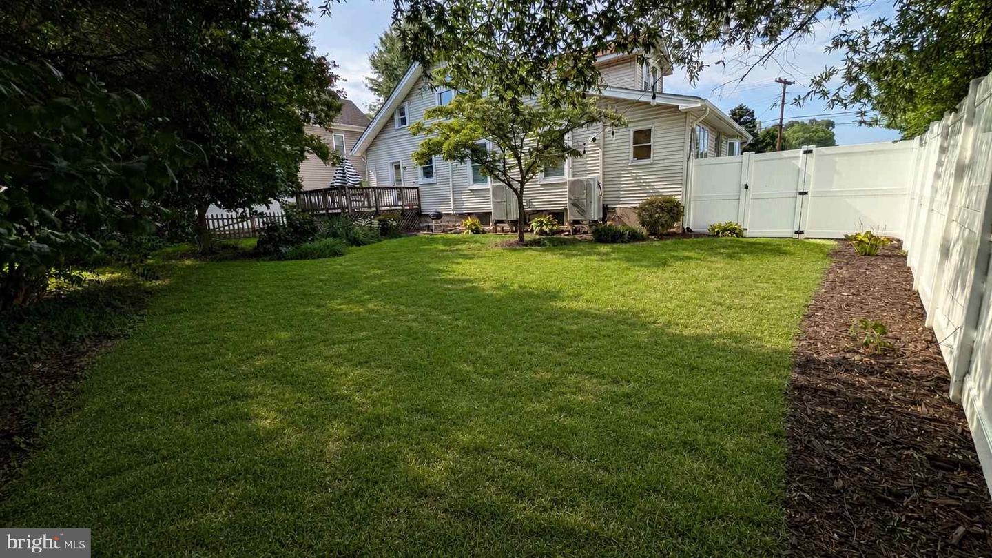 802 S Glebe Rd Property Photo 5