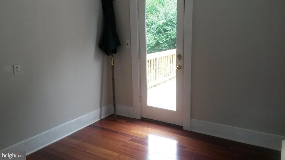 802 S Glebe Rd Property Photo 14