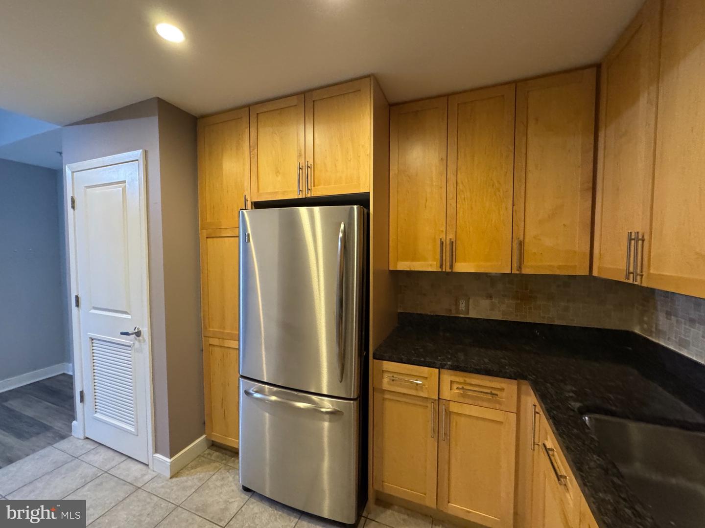 820 N Pollard St #415 Property Photo 5