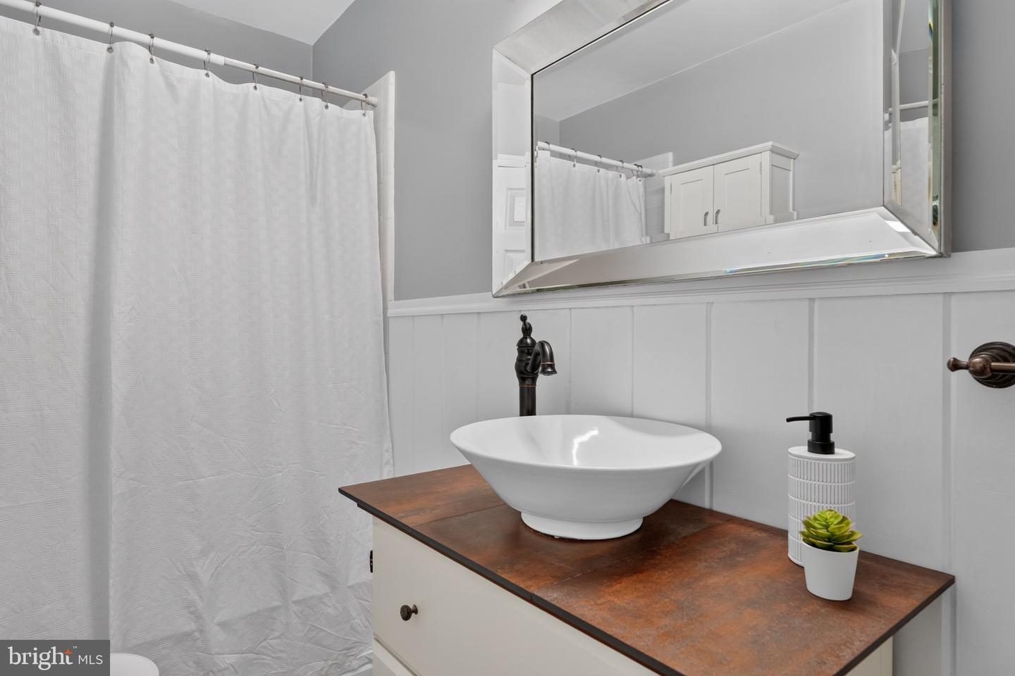 2601 Military Rd Property Photo 66
