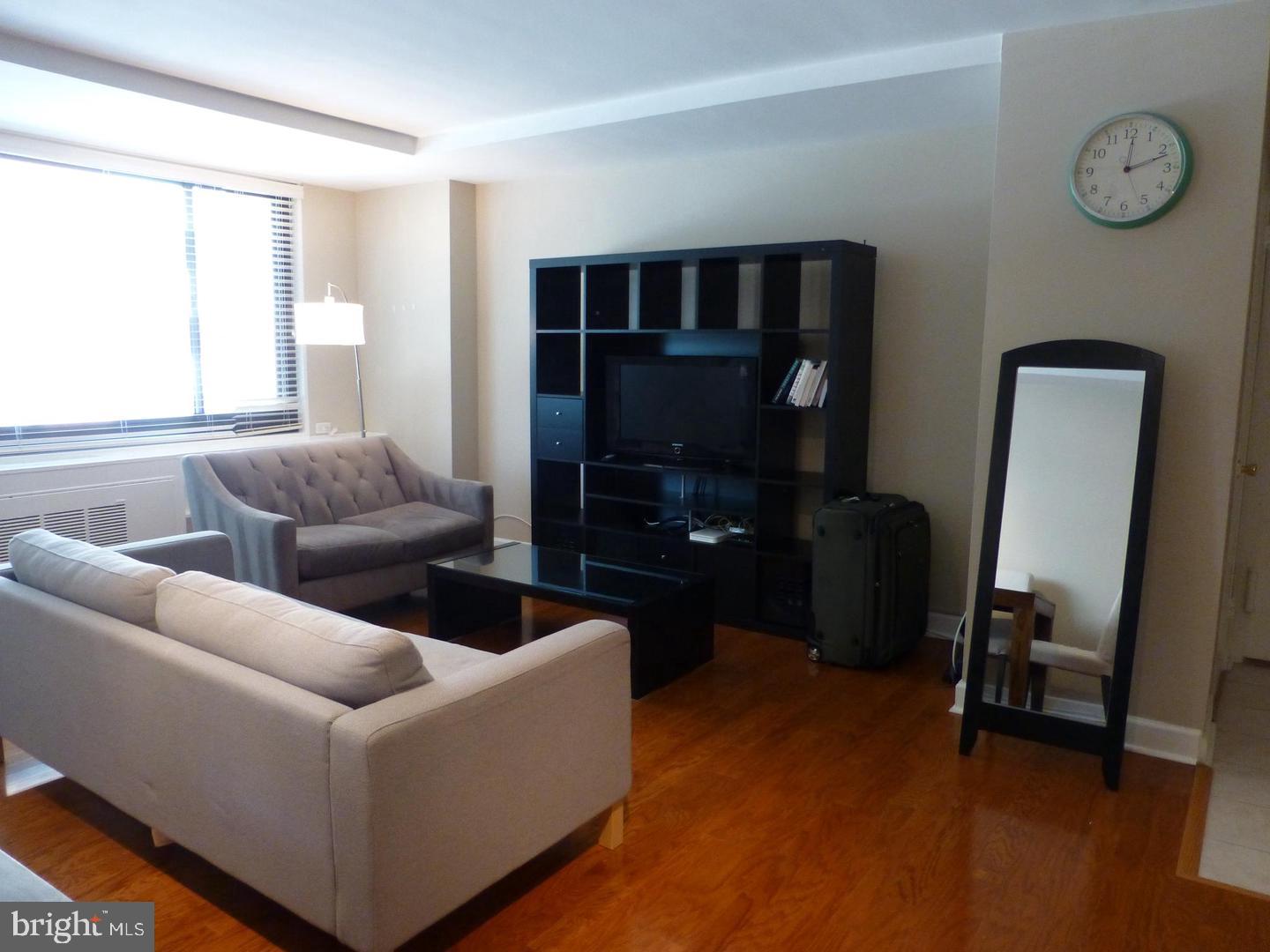 1021 Arlington Blvd #406 Property Photo 15