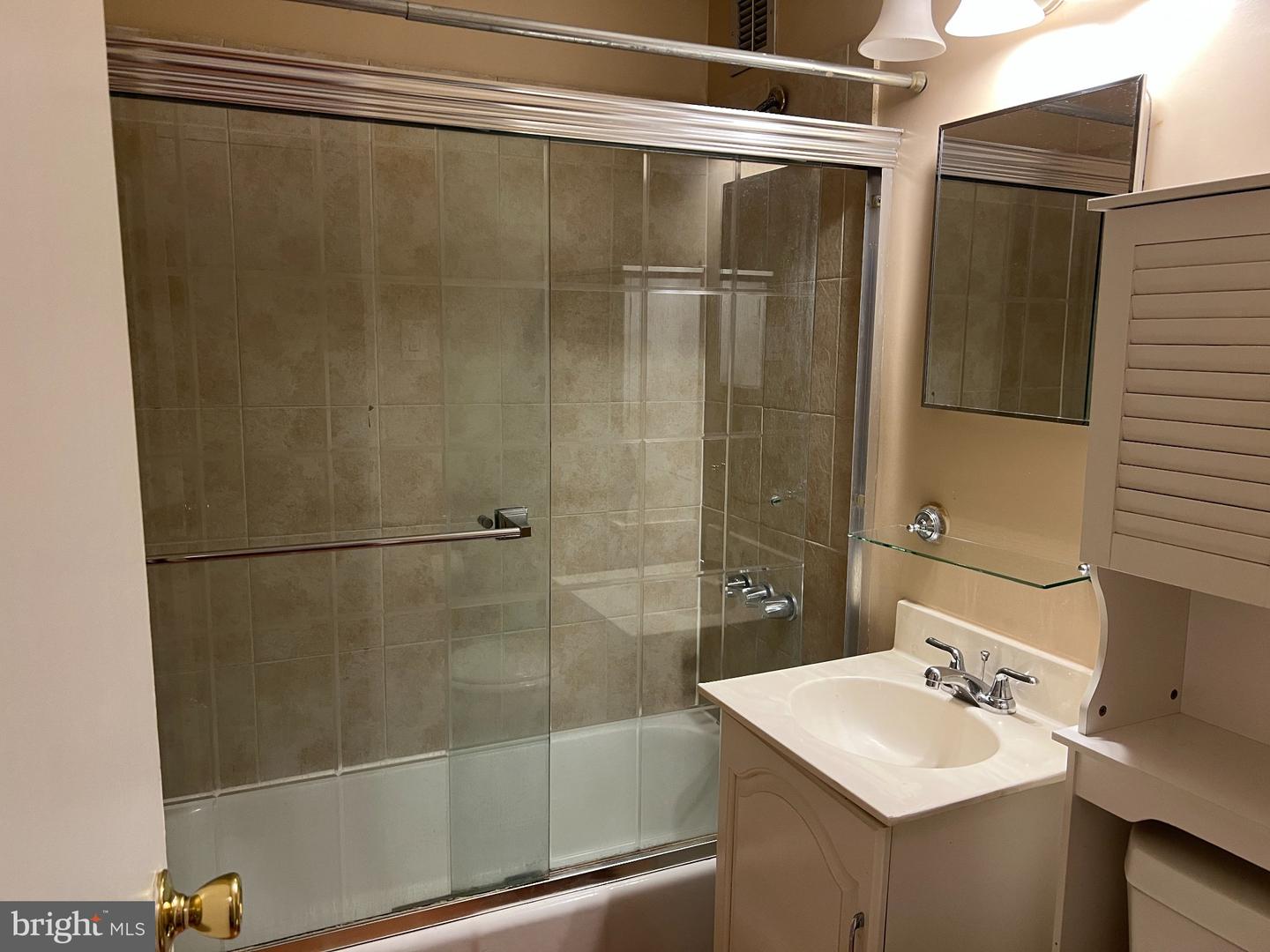 1021 Arlington Blvd #406 Property Photo 29