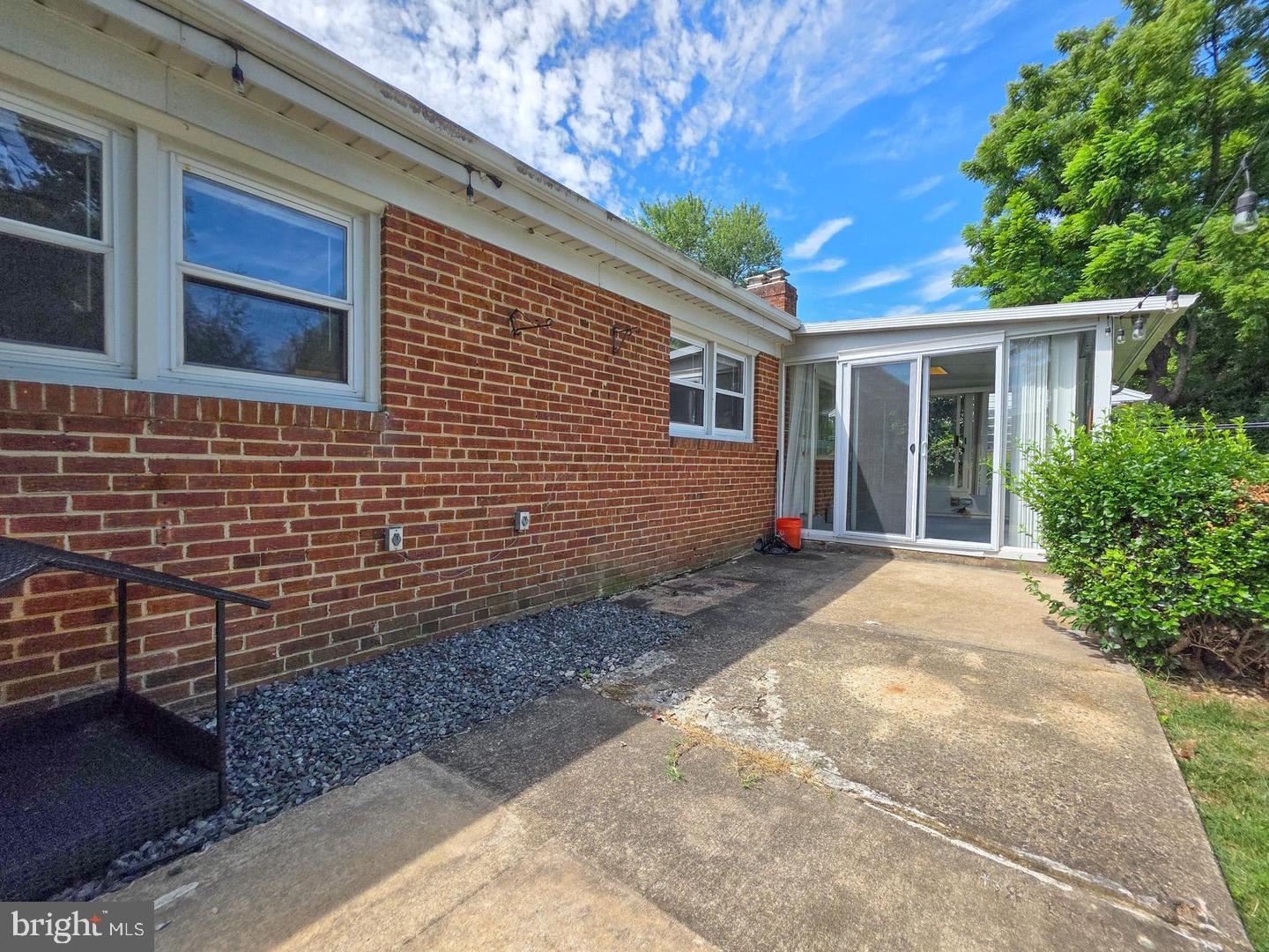 5921 Arlington Blvd Property Photo 31