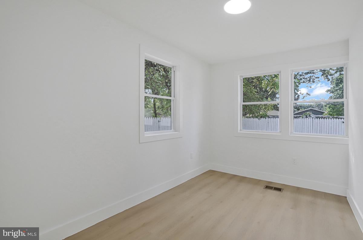 2500 Arlington Property Photo 26