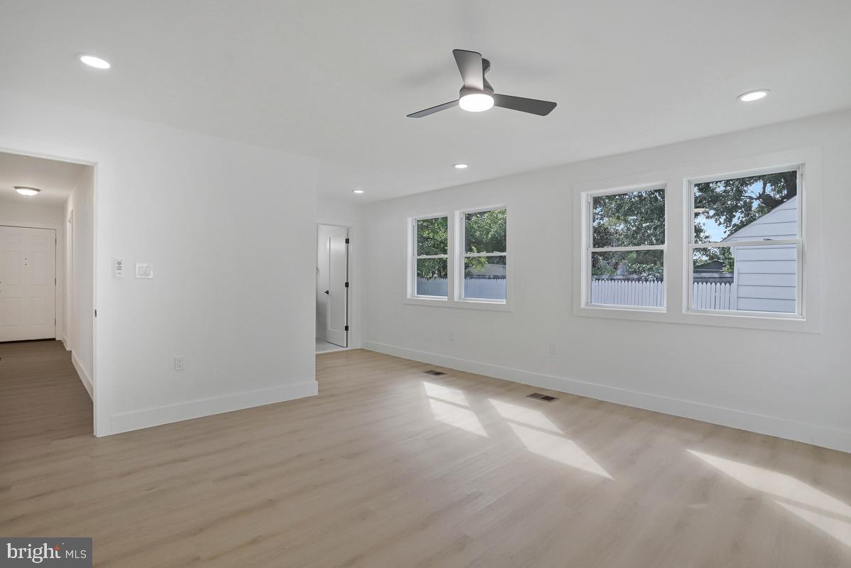 2500 Arlington Property Photo 30