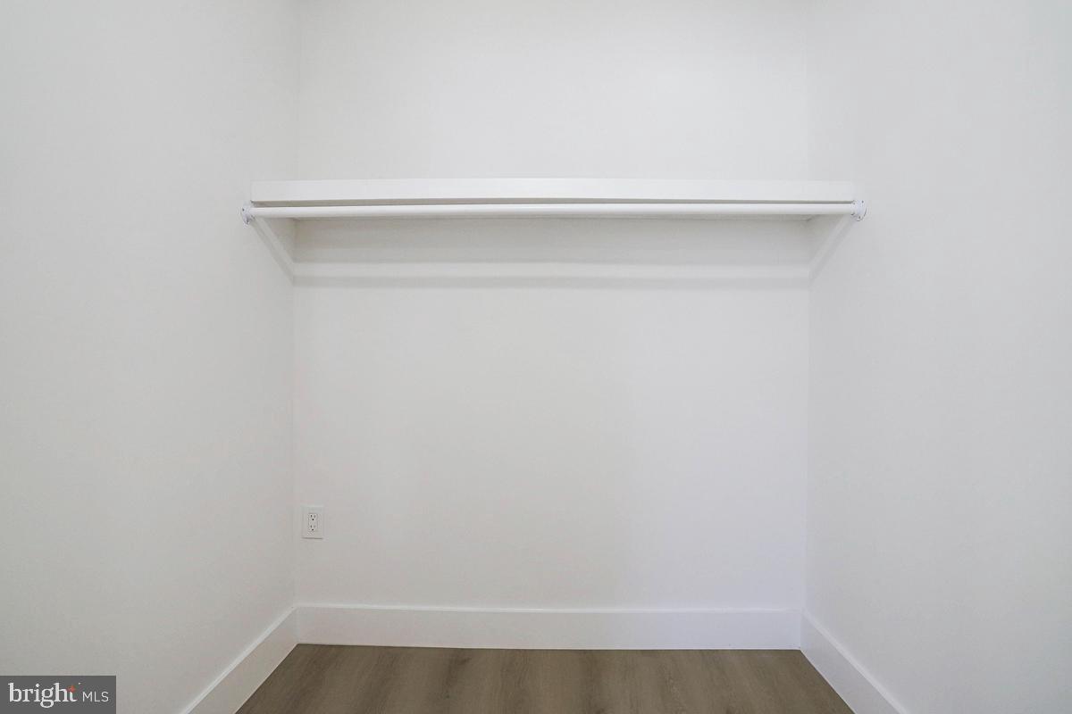 2500 Arlington Property Photo 33