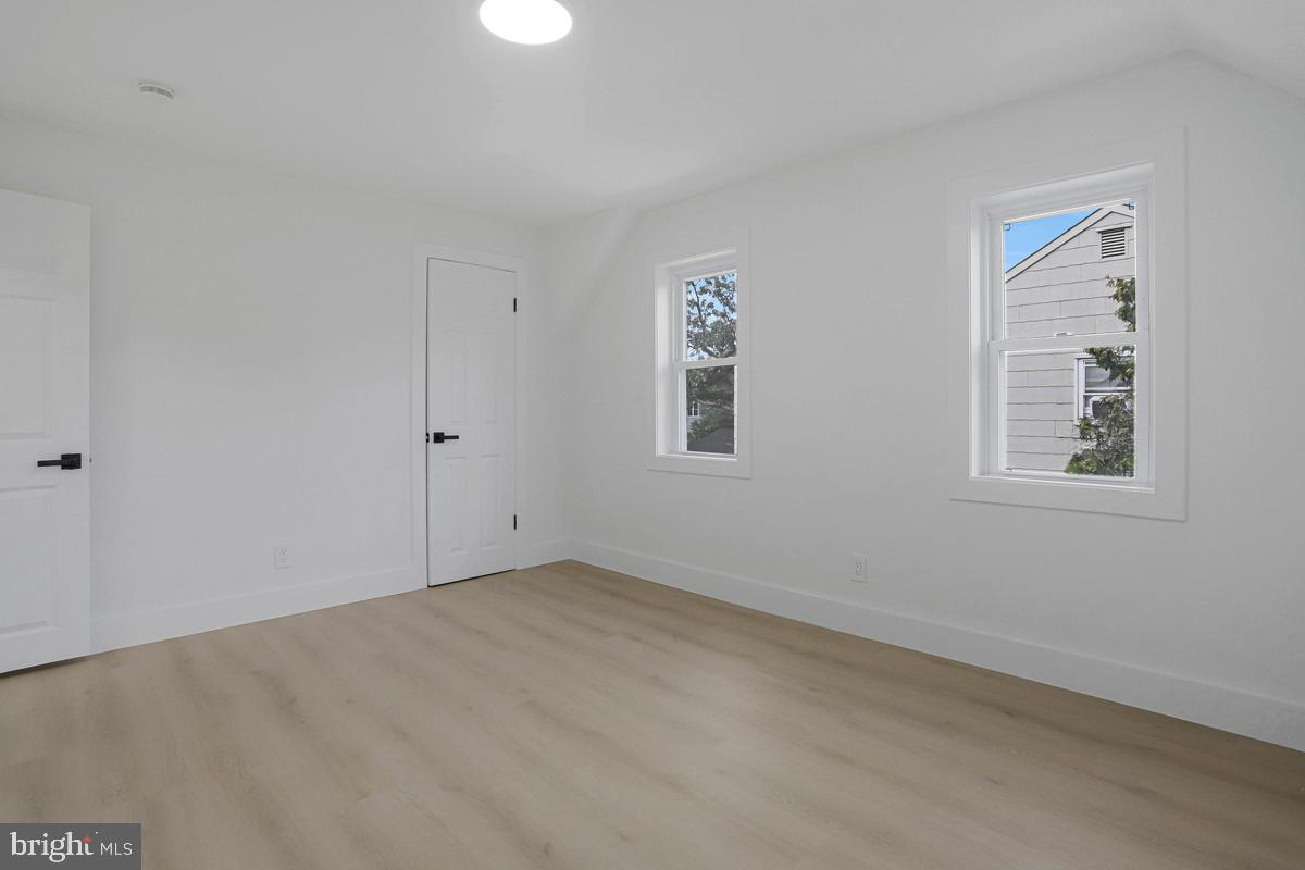 2500 Arlington Property Photo 35