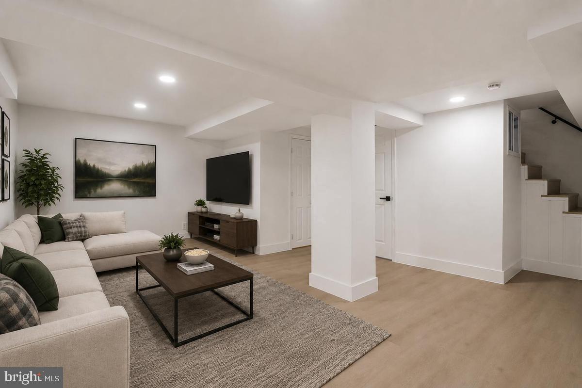 2500 Arlington Property Photo 37