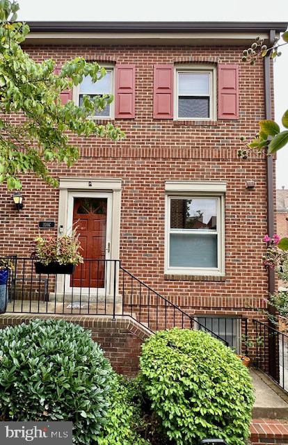 1116 N Taylor St #c Property Photo 1