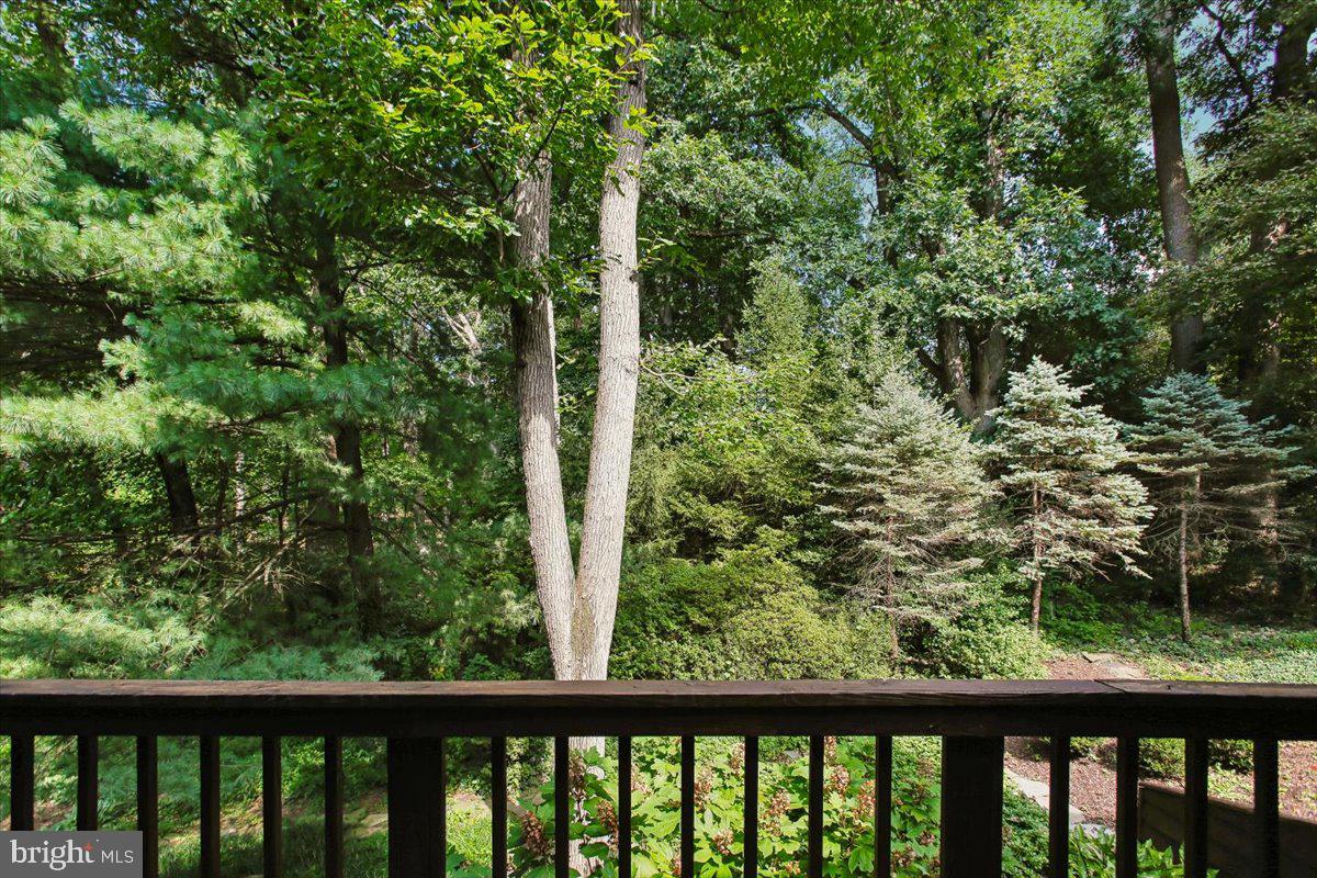 2467 N Wakefield Ct Property Photo 23