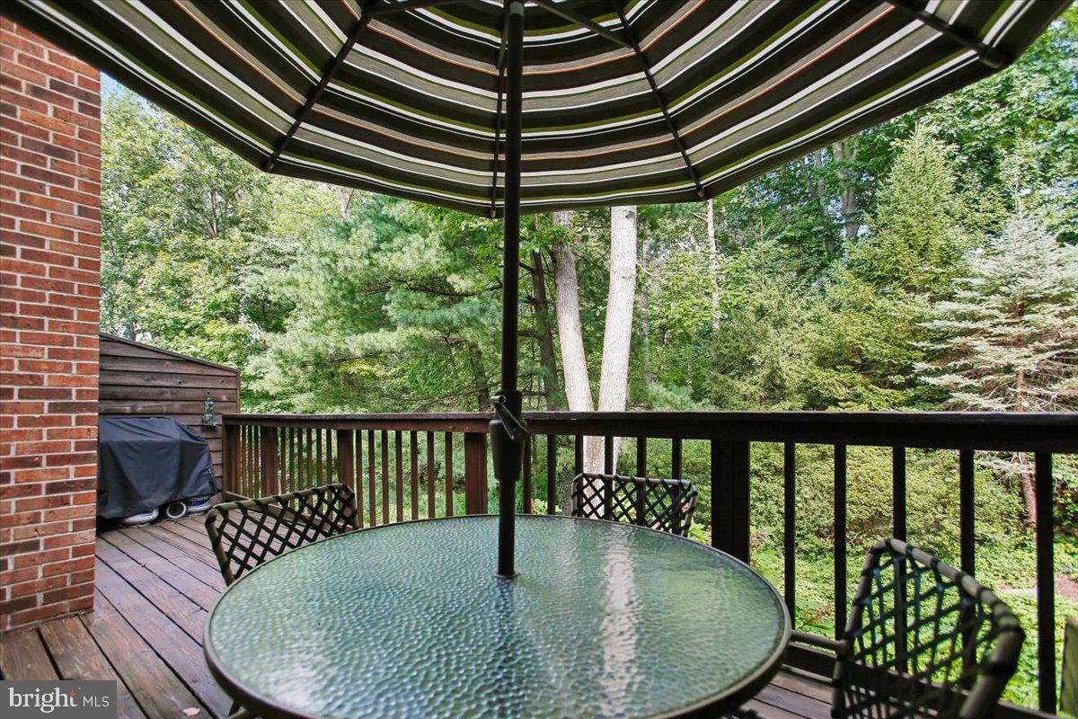 2467 N Wakefield Ct Property Photo 25