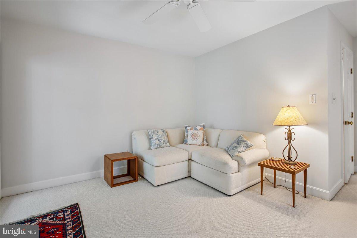 2467 N Wakefield Ct Property Photo 29