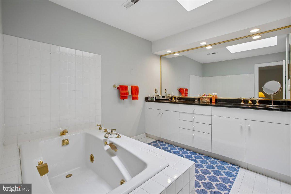 2467 N Wakefield Ct Property Photo 30