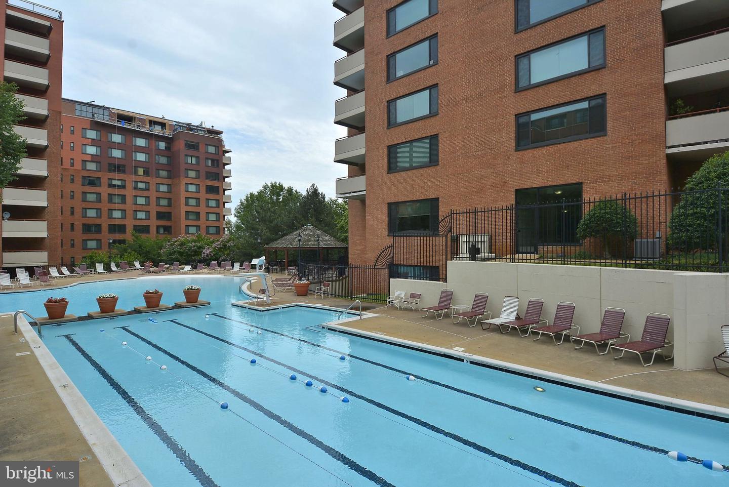 1021 Arlington Blvd Blvd #1125 Property Photo 26