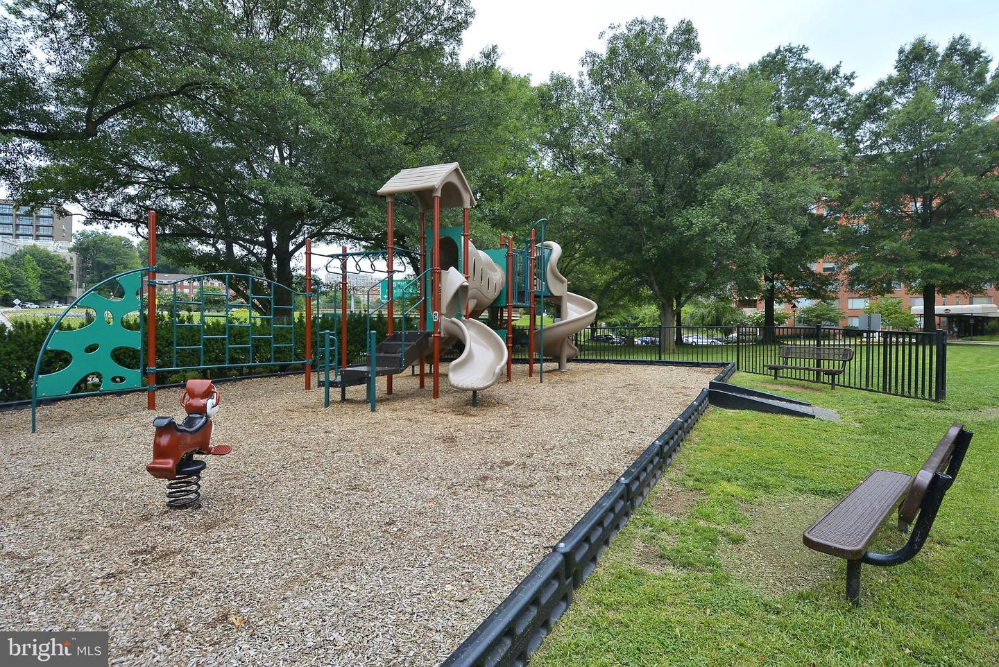 1021 Arlington Blvd Blvd #1125 Property Photo 28