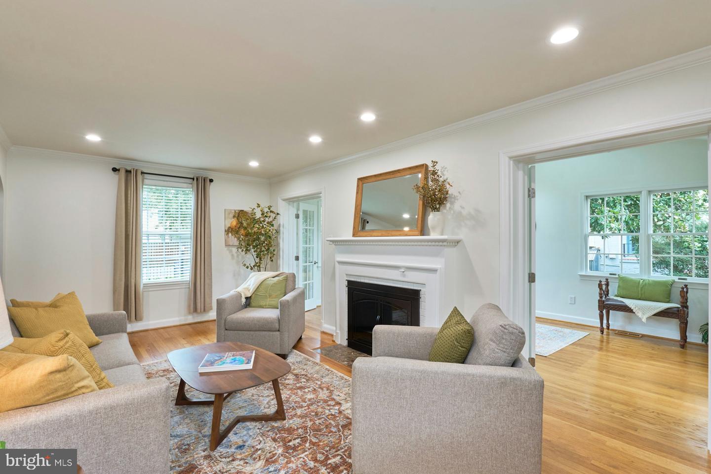 6110 Washington Blvd Property Photo 6