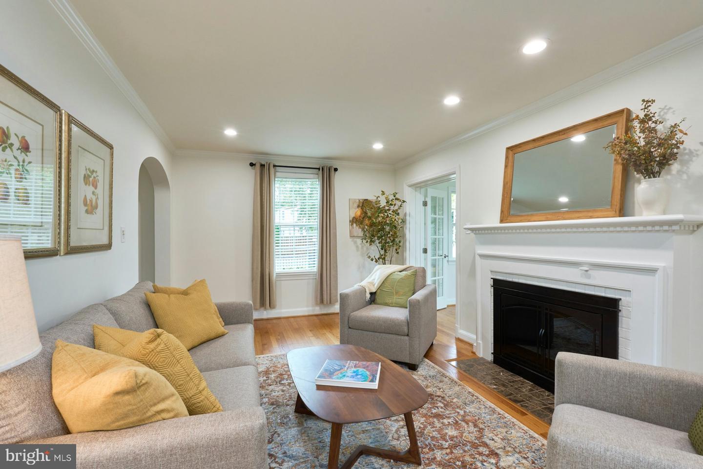 6110 Washington Blvd Property Photo 8