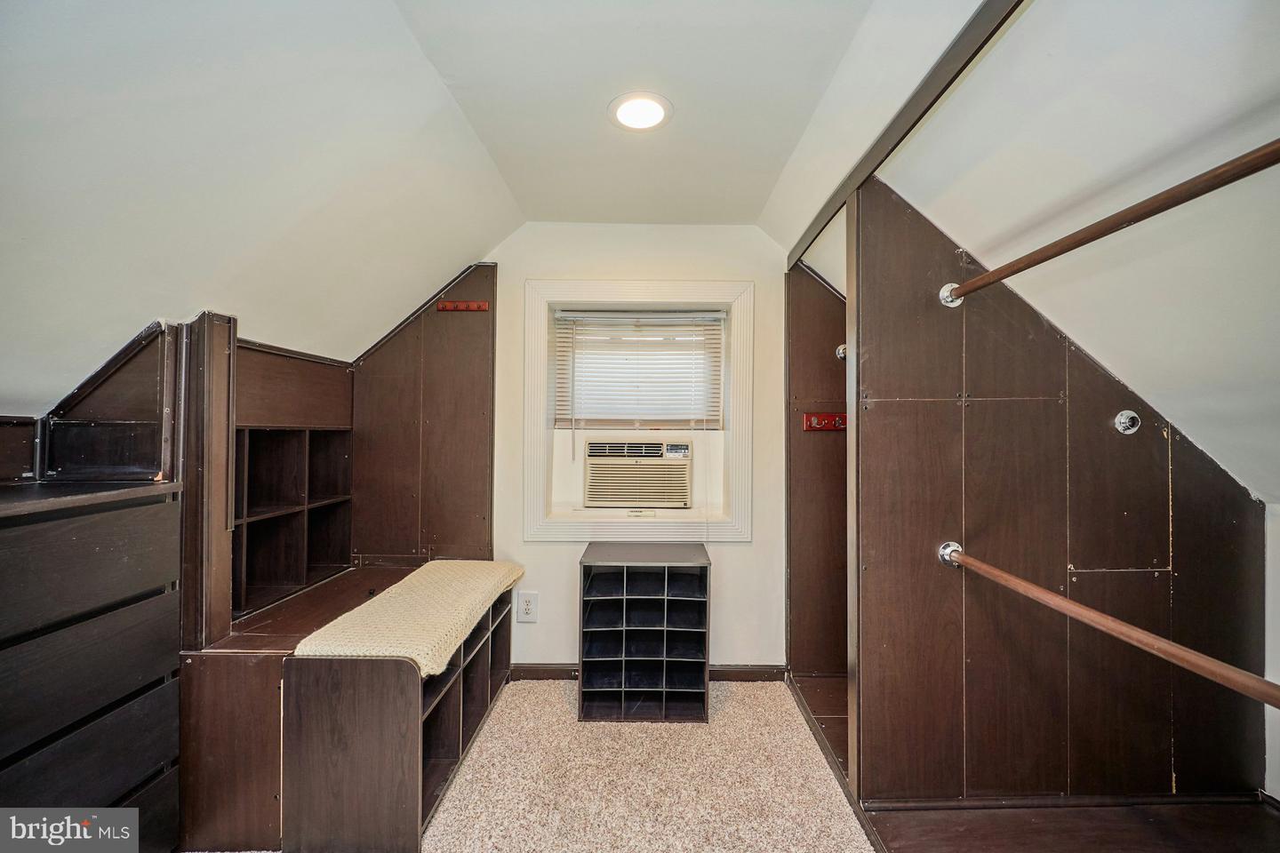 6110 Washington Blvd Property Photo 34